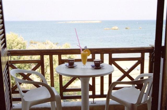 Elena Beach Ханя Екстериор снимка
